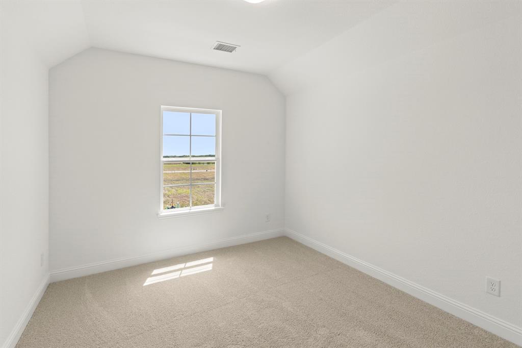 3120 Goldfinch Drive Property Photo 17