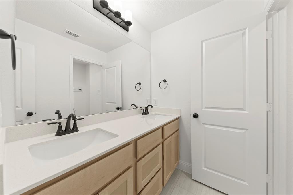 3120 Goldfinch Drive Property Photo 21