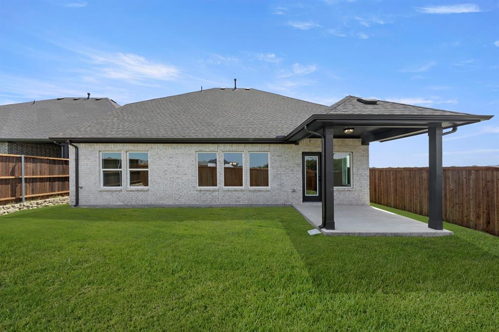 3120 Goldfinch Drive Property Photo 24