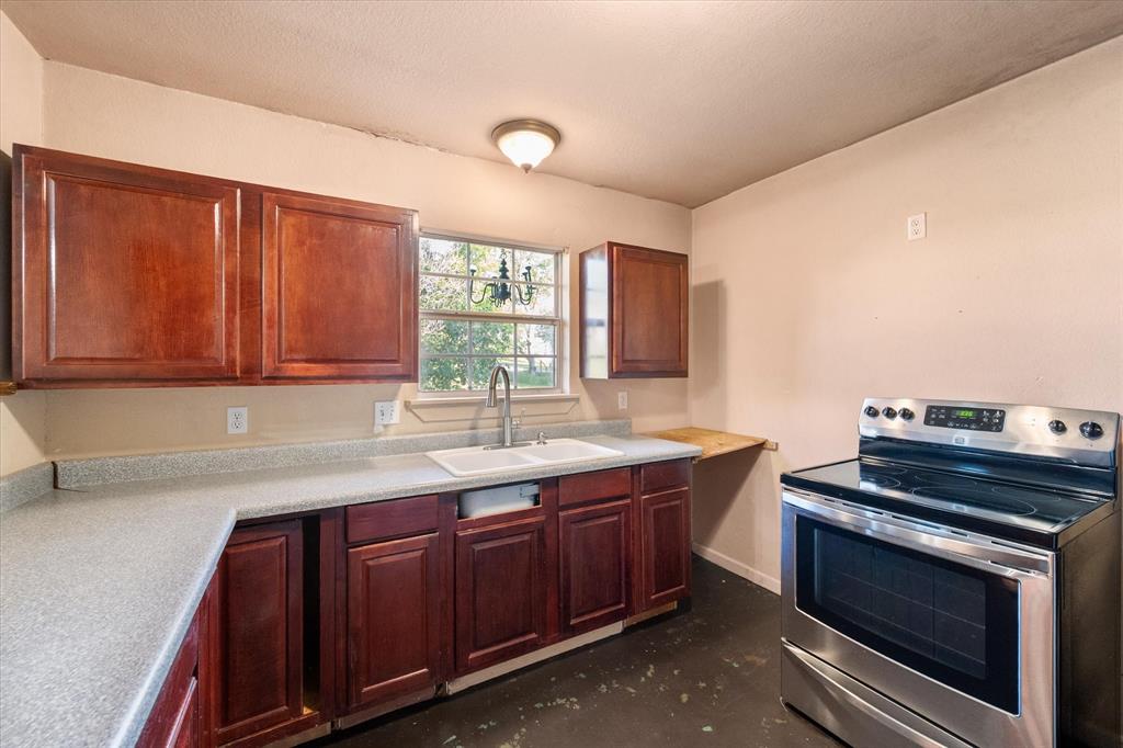 134 County Road 3048 Property Photo 15