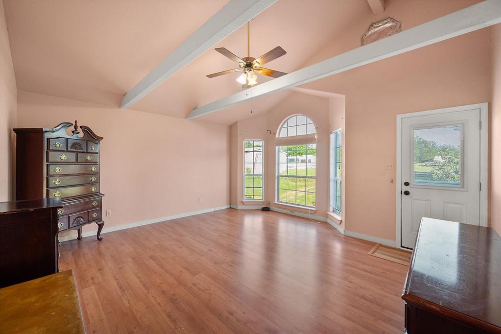 134 County Road 3048 Property Photo 16