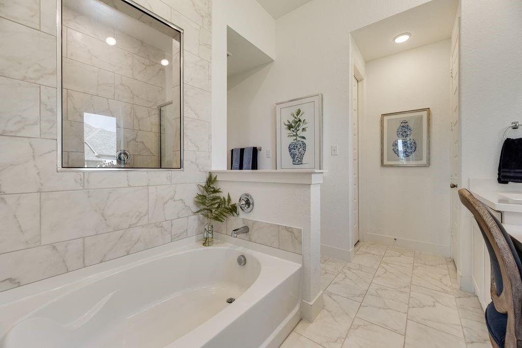 1418 Via Toscana Lane Property Photo 29