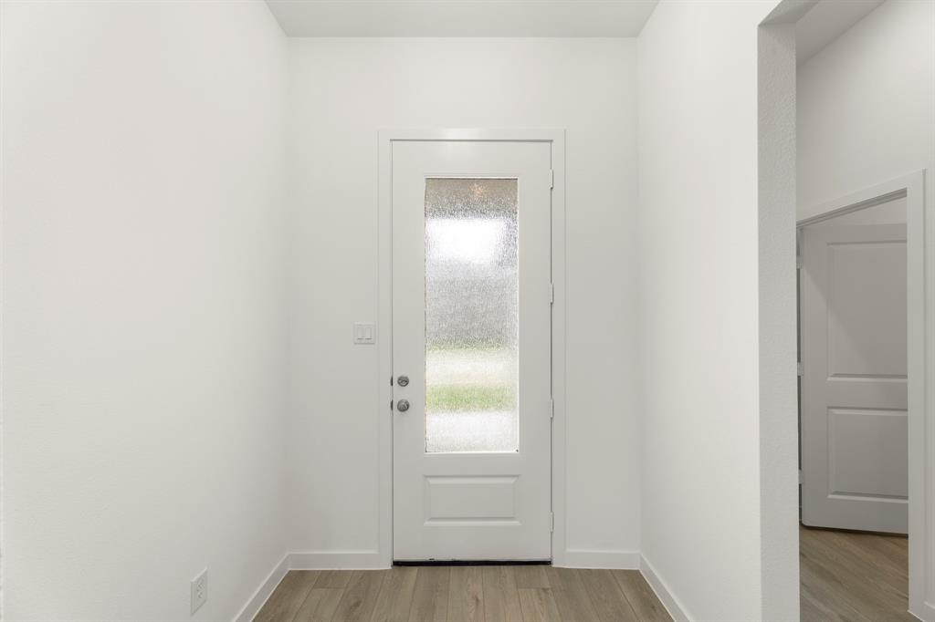 1516 Eagle Meadow Trail Property Photo 4