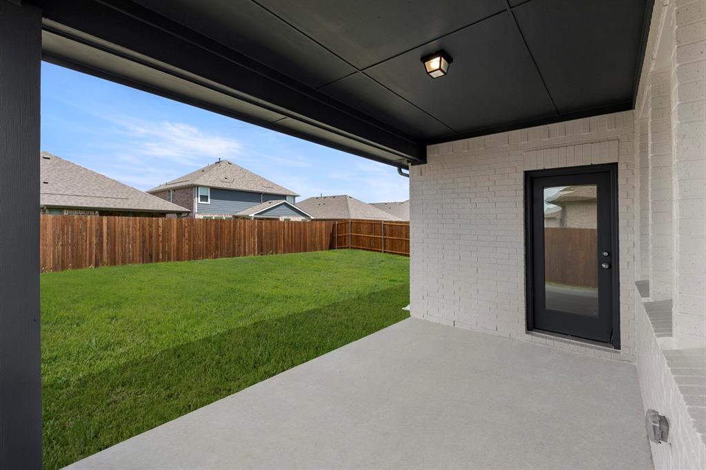 1516 Eagle Meadow Trail Property Photo 26