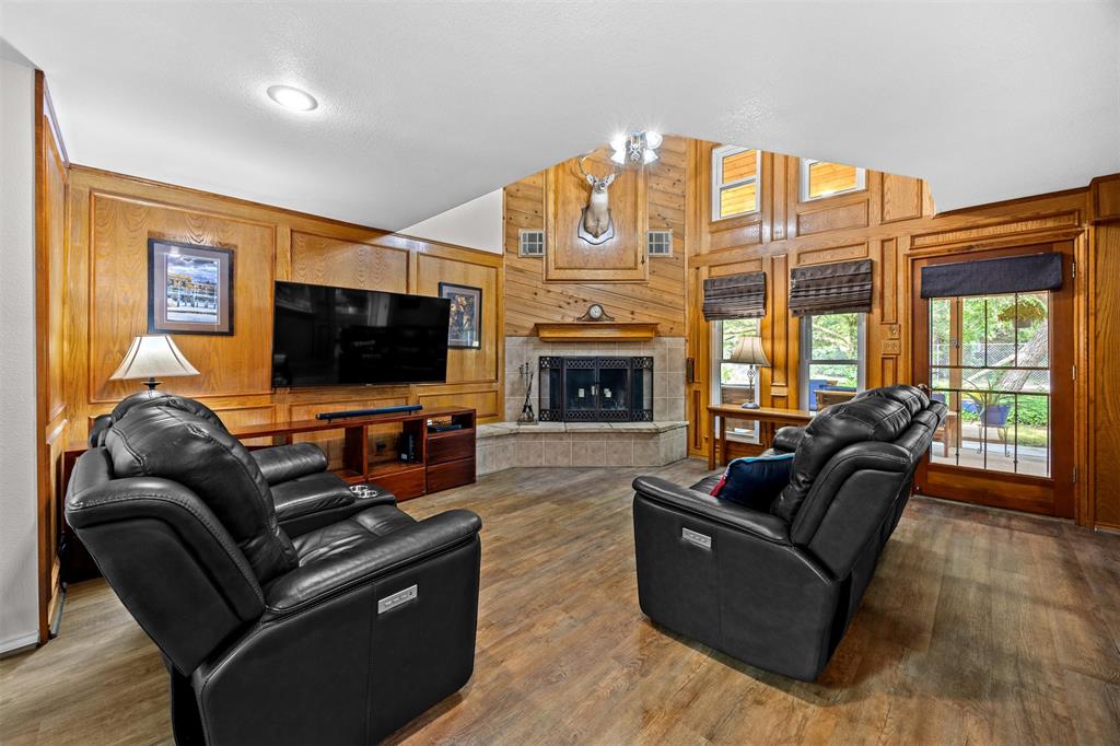 881 Wild Road Property Photo 7
