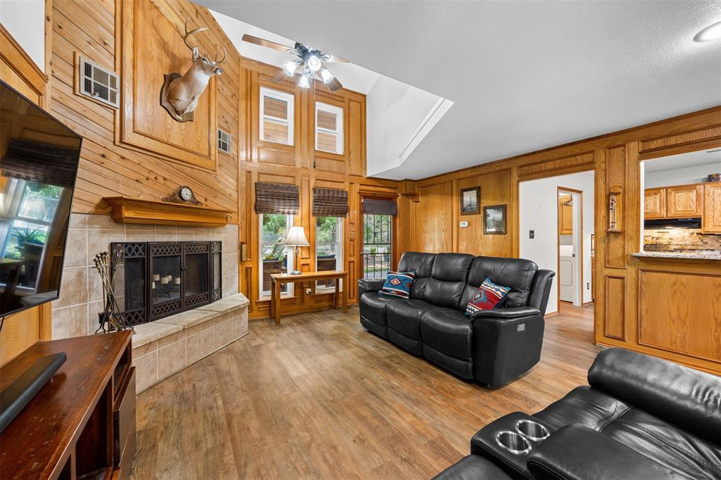881 Wild Road Property Photo 11