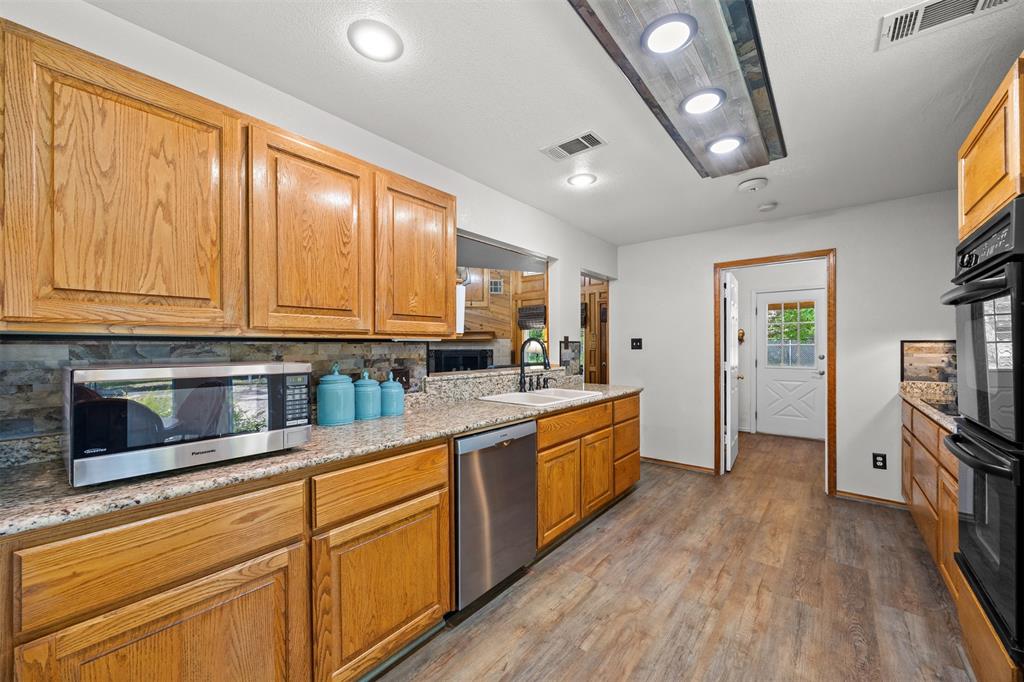 881 Wild Road Property Photo 17
