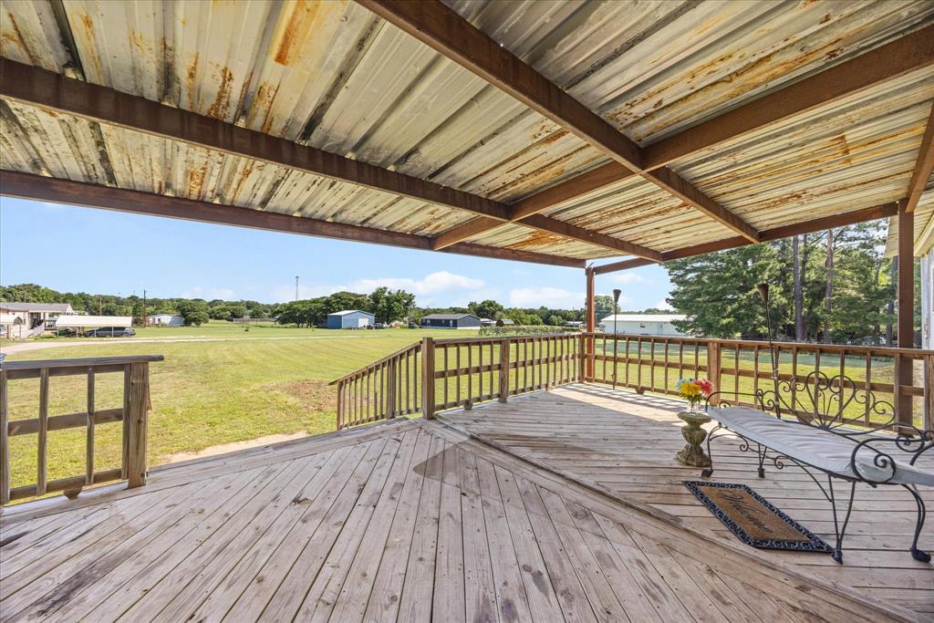 7720 River Run Property Photo 8
