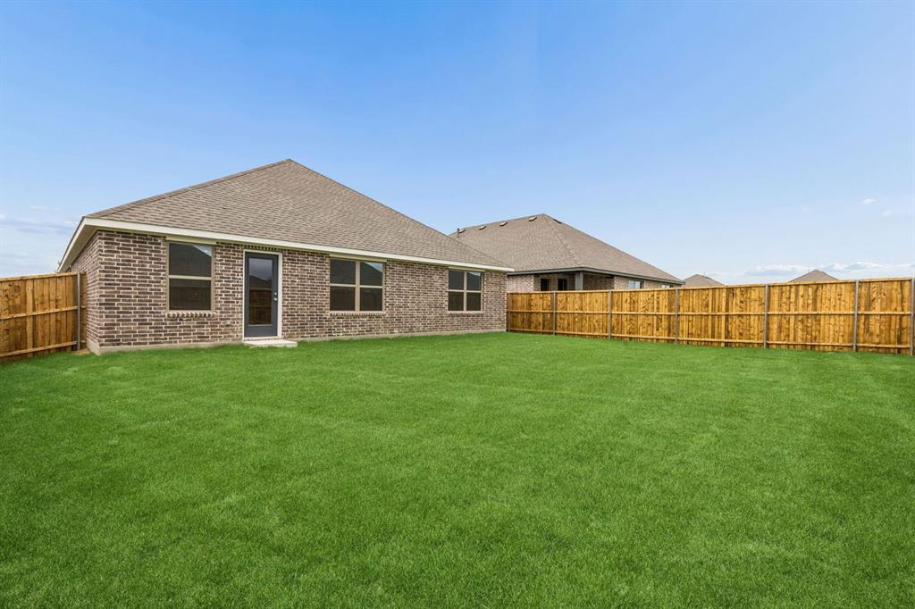 1111 Shorthorn Street Property Photo 22
