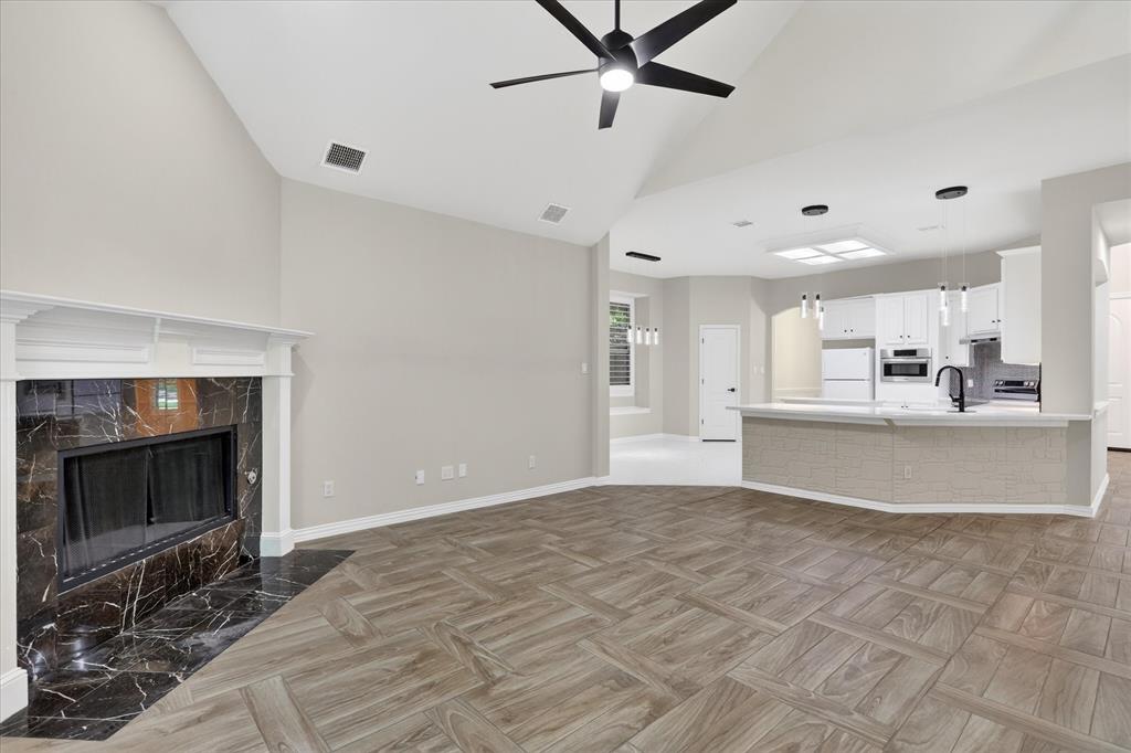 4629 Ainsley Drive Property Photo 6