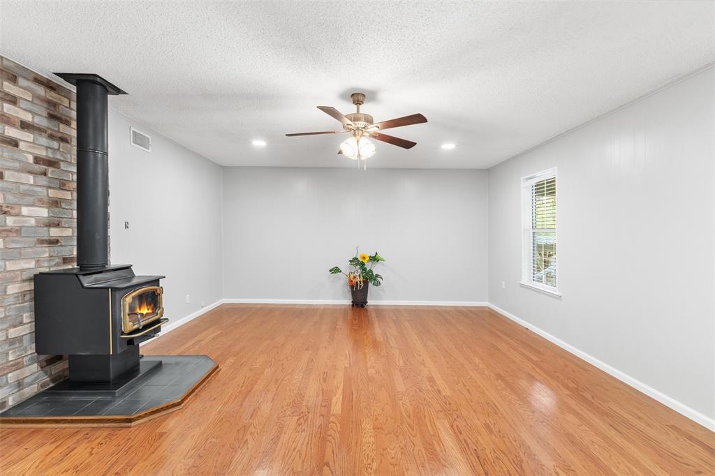 109 King Lyle Road Property Photo 6
