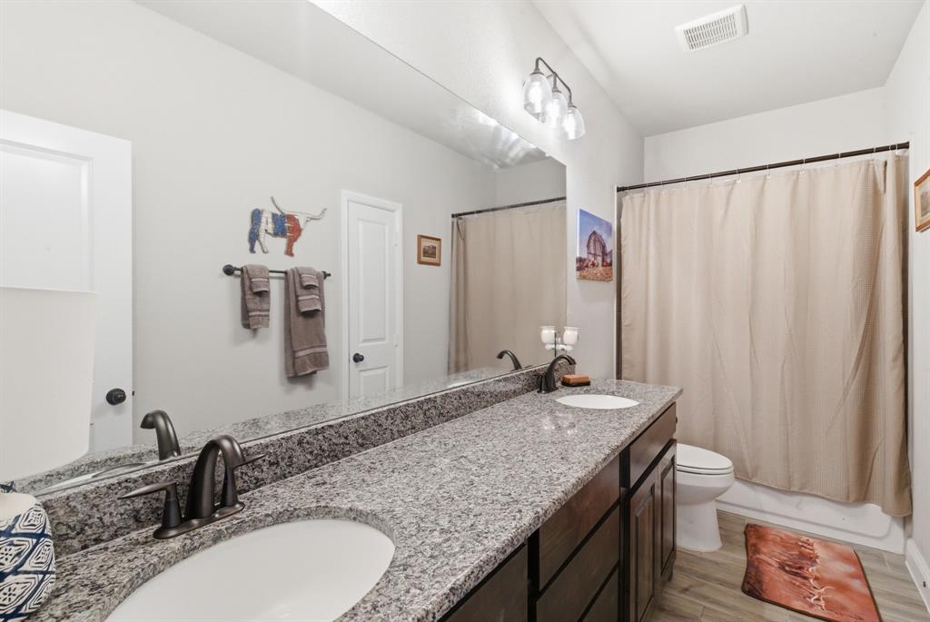 404 Oak Meadow Lane Property Photo 25