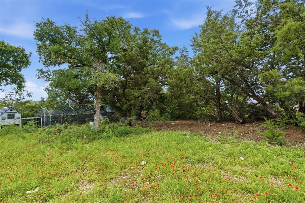 404 Oak Meadow Lane Property Photo 34