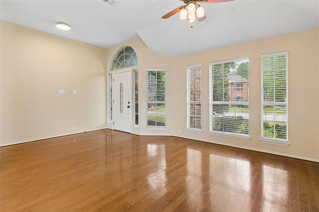 2104 Gent Drive Property Photo 14
