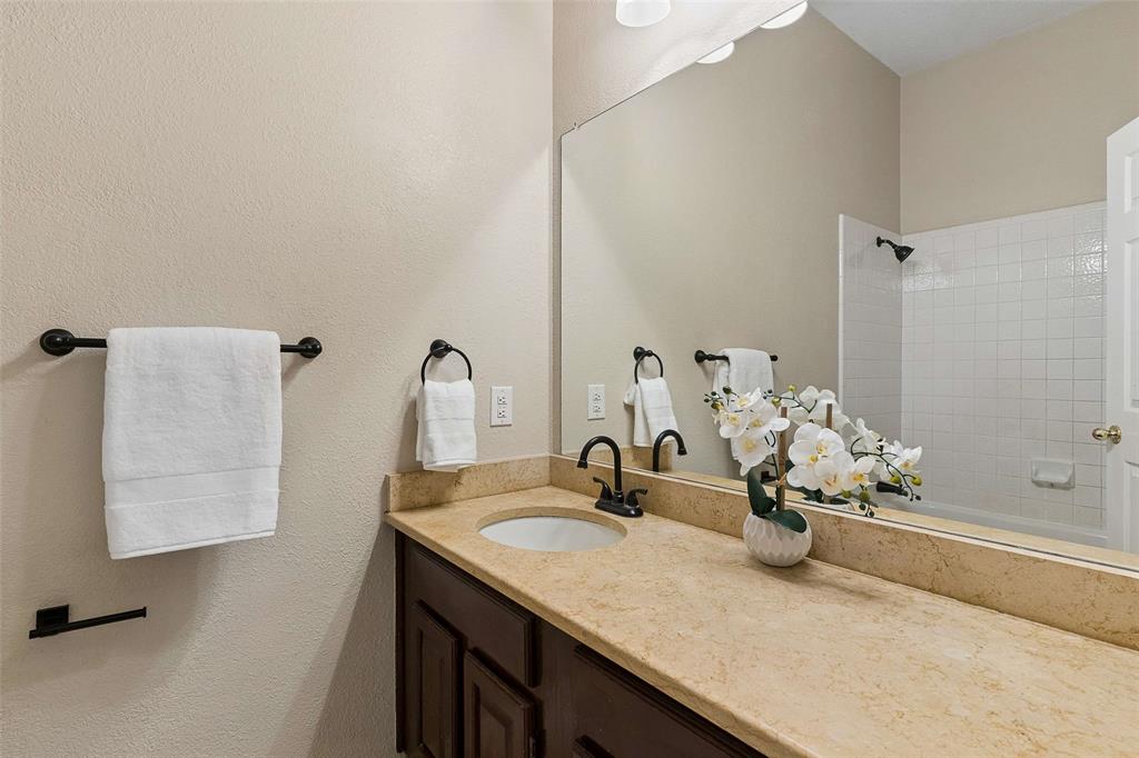 2104 Gent Drive Property Photo 24