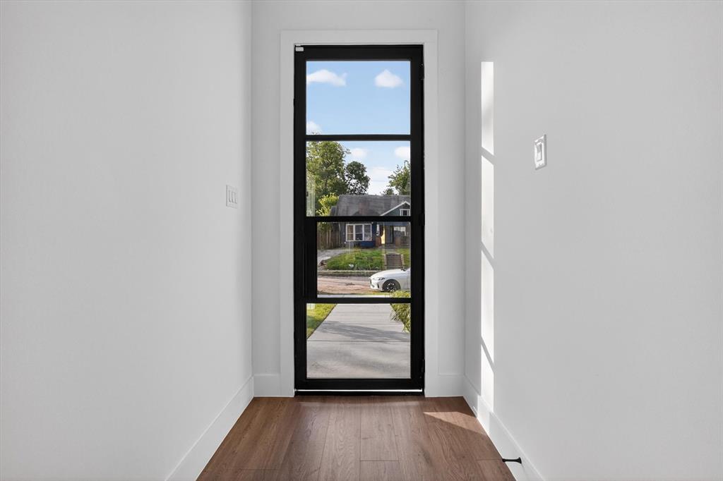 1621 Bannock Avenue Property Photo 3