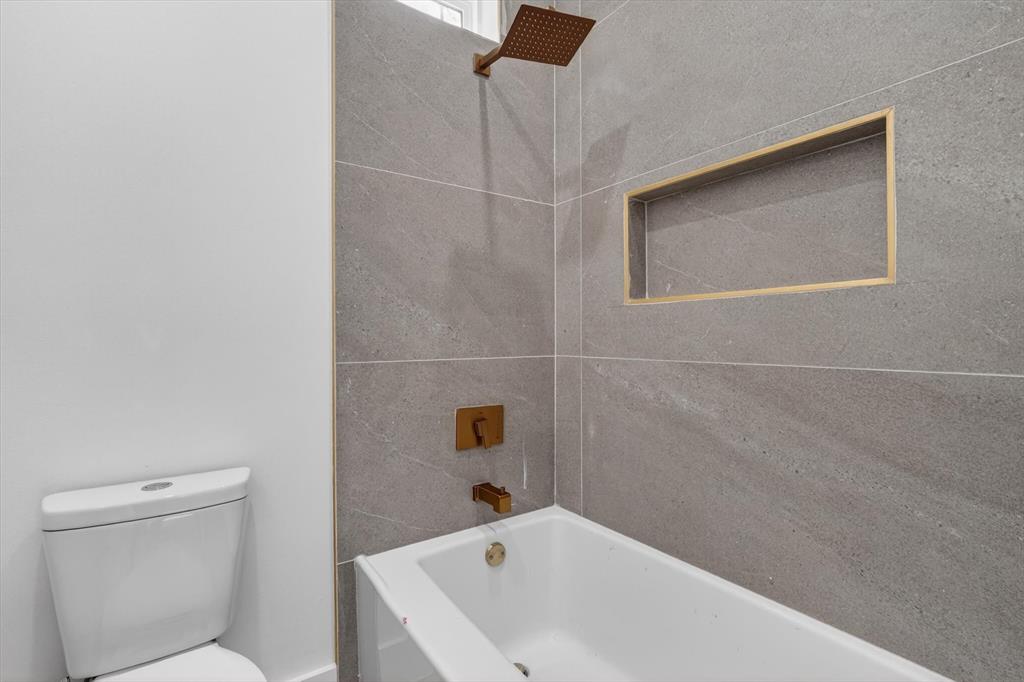 1621 Bannock Avenue Property Photo 13