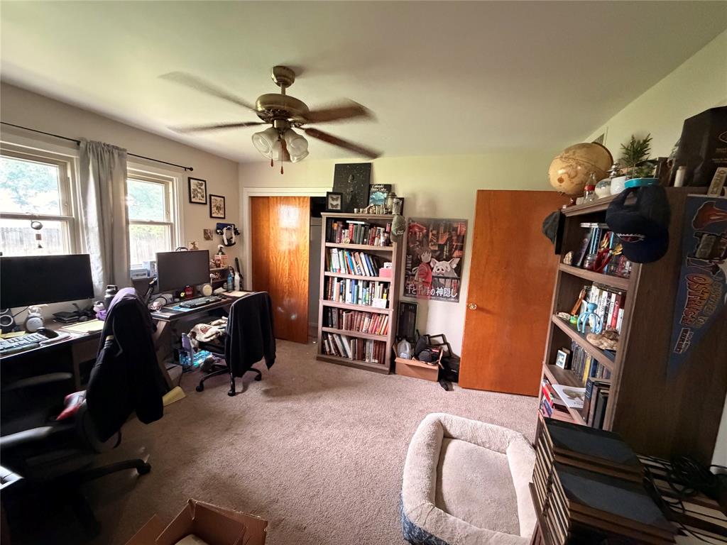 4008 Irving Avenue Property Photo 5