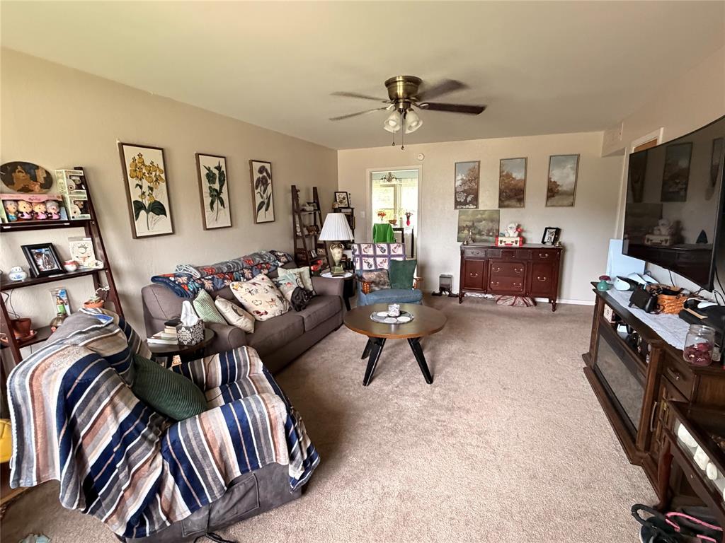 4008 Irving Avenue Property Photo 12
