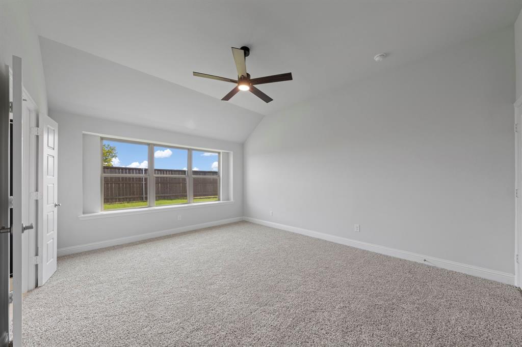 2421 Stardust Trail Property Photo 20
