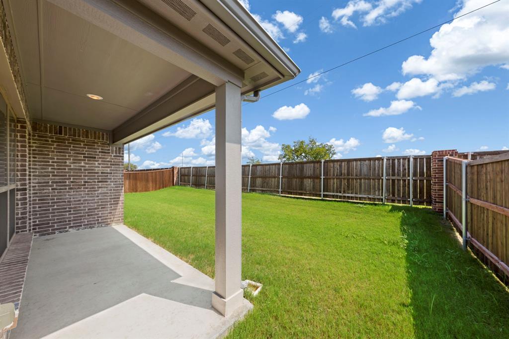 2421 Stardust Trail Property Photo 24