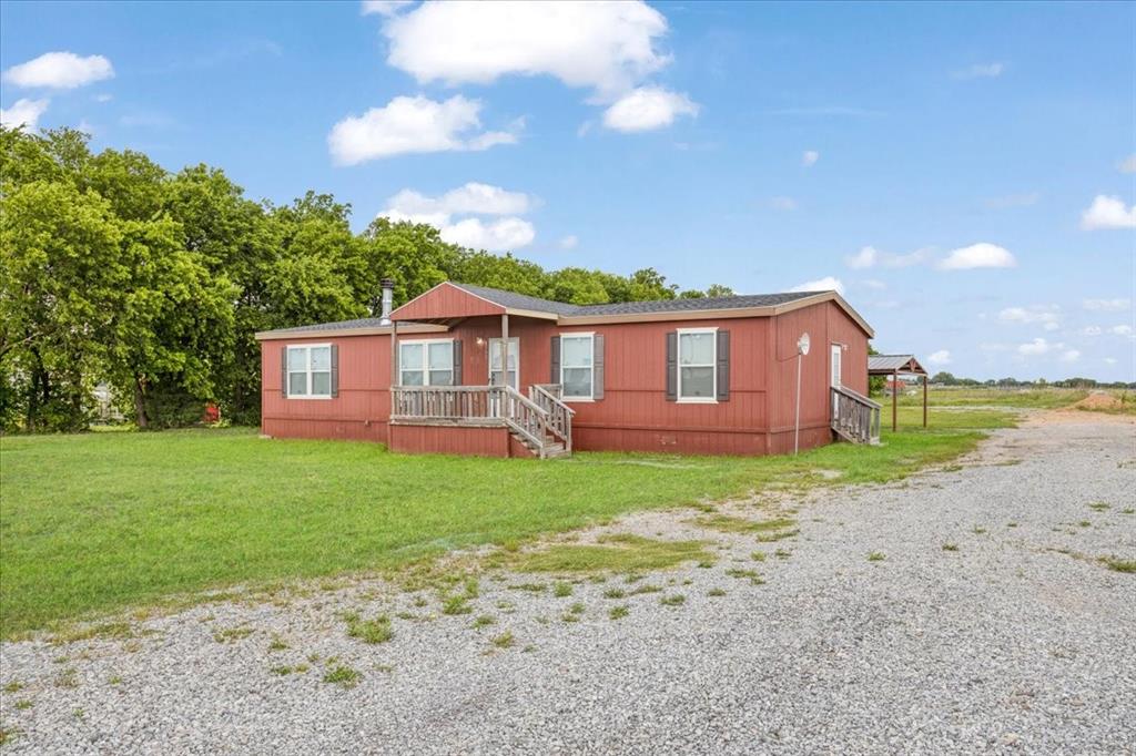 8791 County Road 1143 Property Photo 2