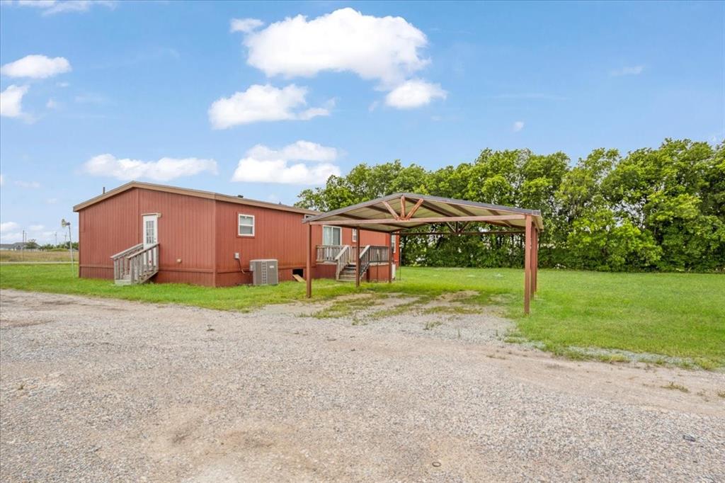 8791 County Road 1143 Property Photo 3