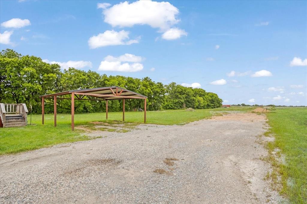 8791 County Road 1143 Property Photo 4