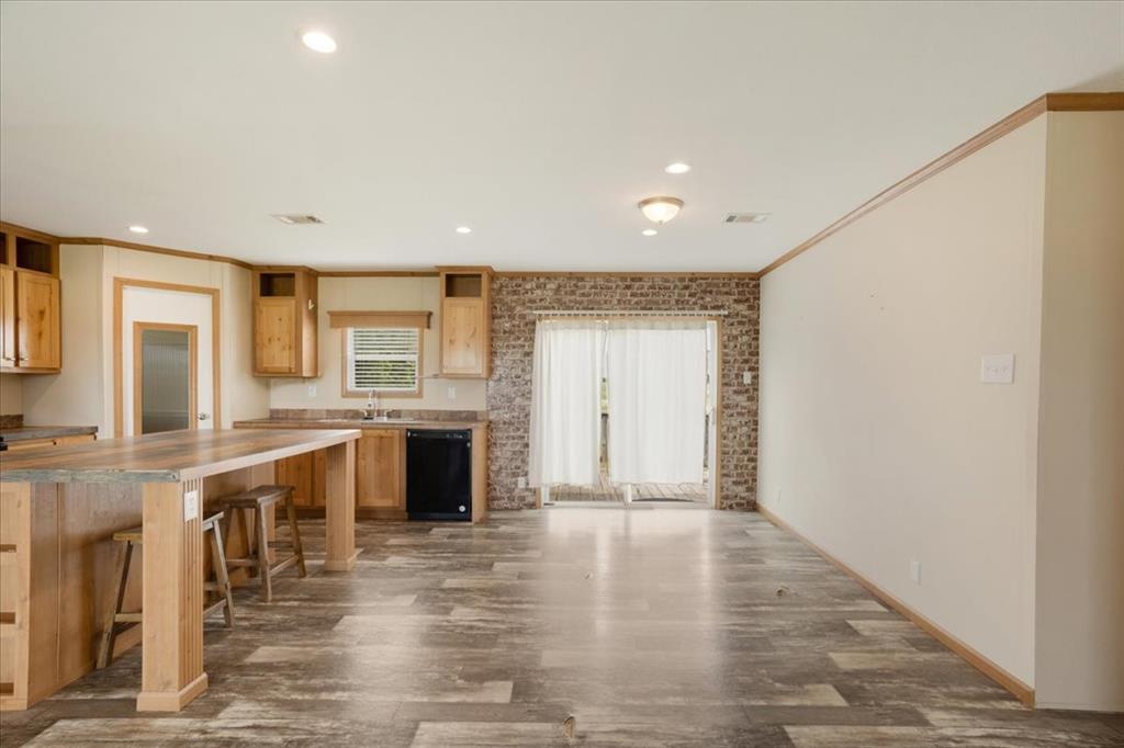 8791 County Road 1143 Property Photo 16