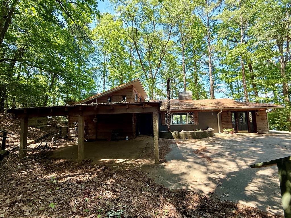 781 Scotts Hideaway Rd Property Photo 3