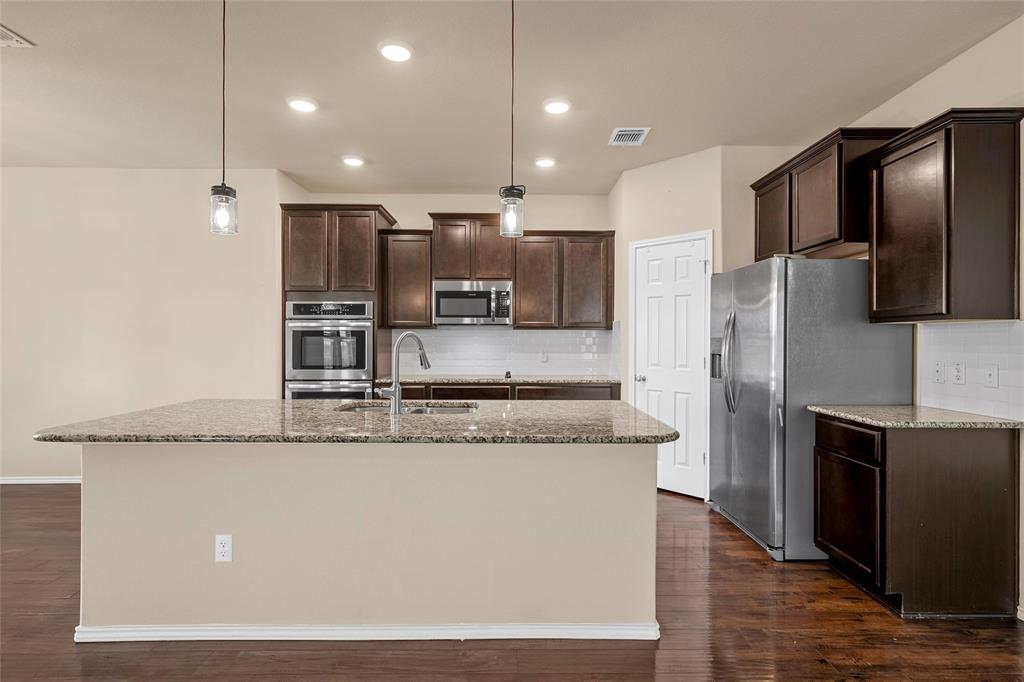 1214 Iron Glen Drive Property Photo 11