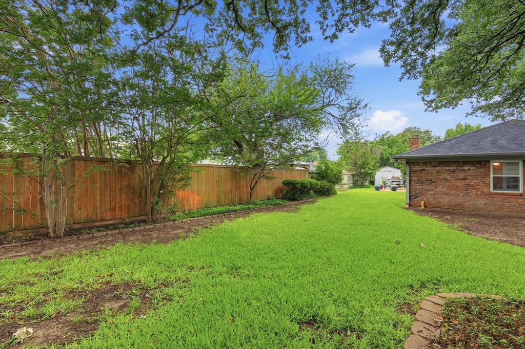 2604 Meadow Place Property Photo 32