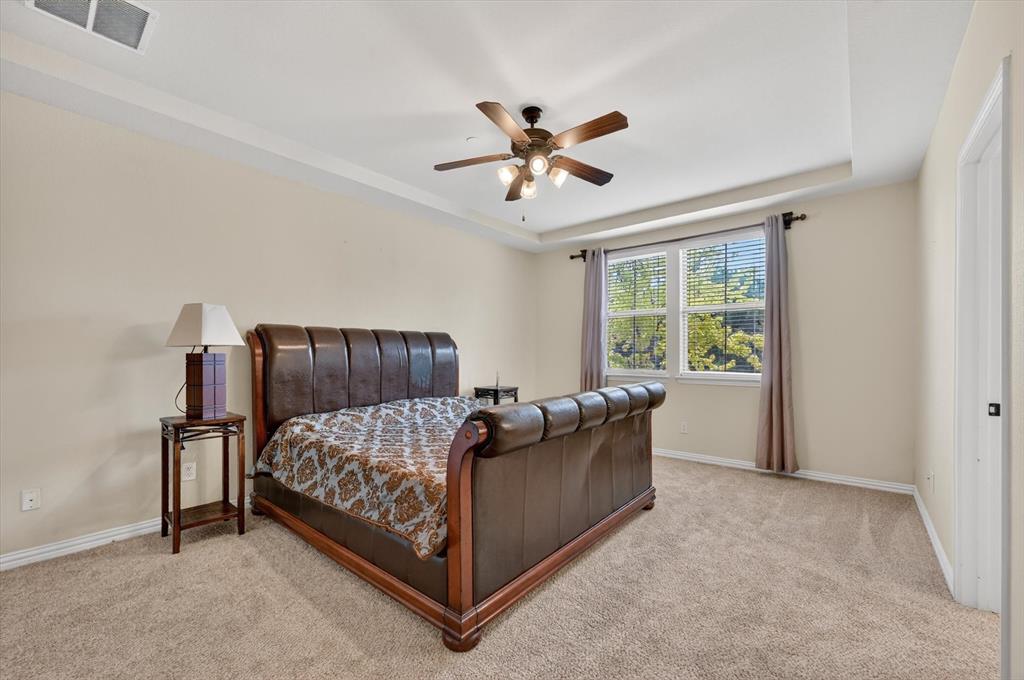 828 Apple Hill Drive Property Photo 8
