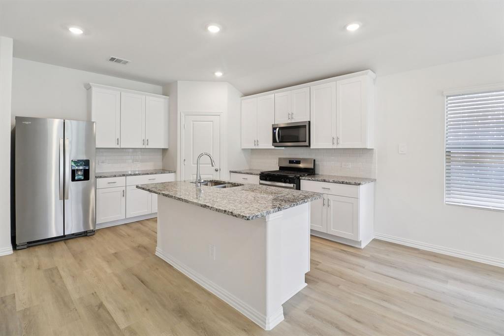 1007 Angel Street Property Photo 1