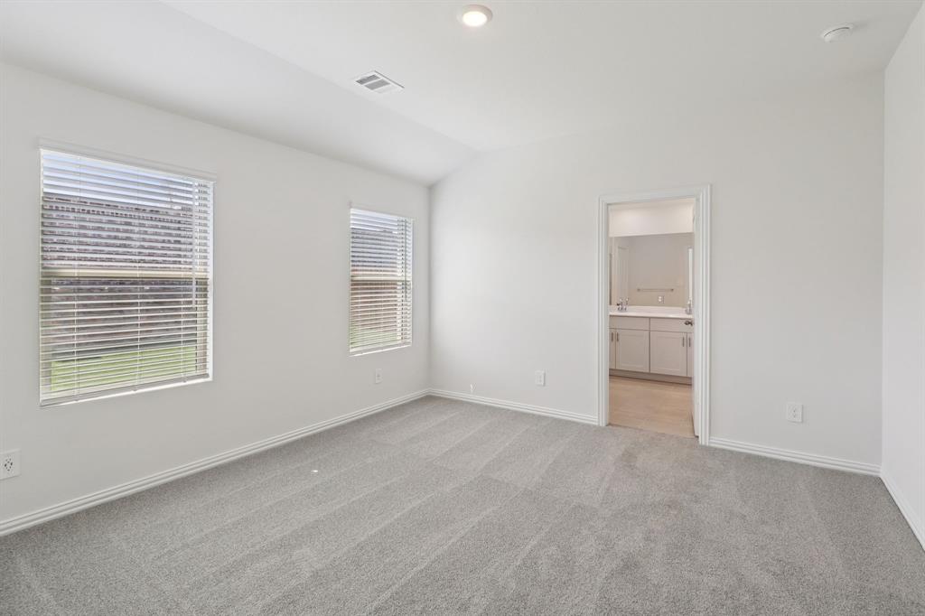 1007 Angel Street Property Photo 21