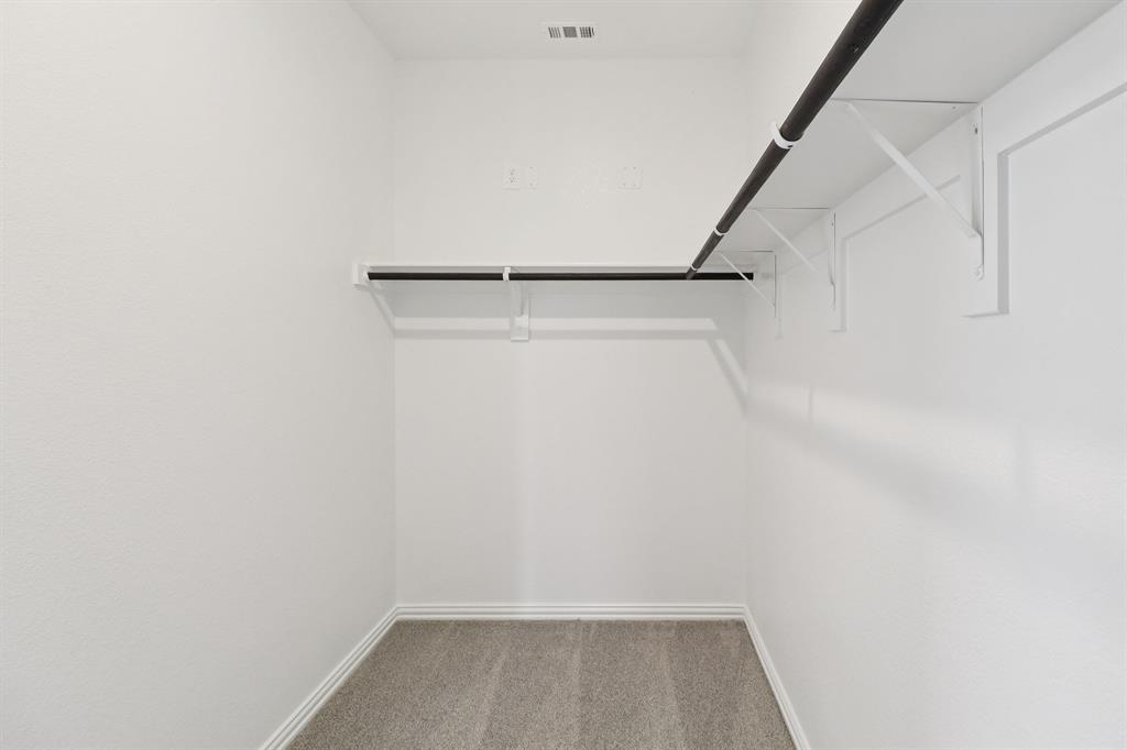 1007 Angel Street Property Photo 23