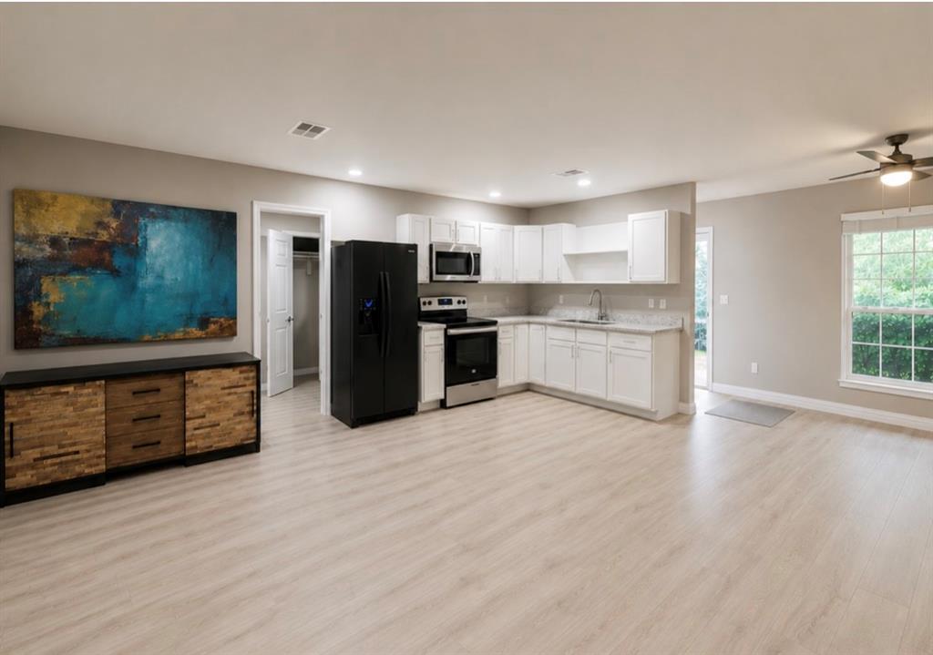 203 Wake Drive Property Photo 1
