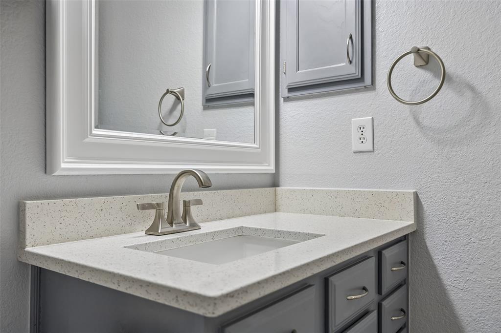 1902 Cheshire Drive Property Photo 26