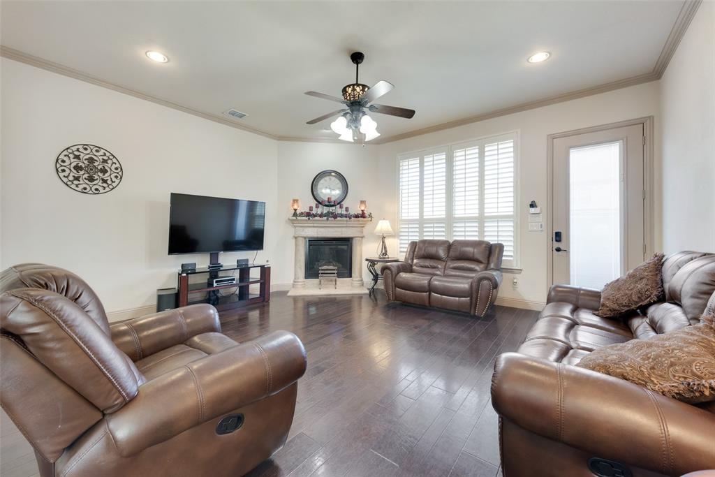 5056 Empire Way Property Photo 11
