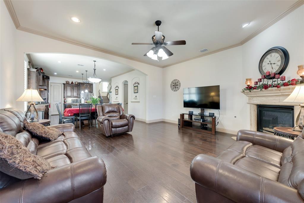 5056 Empire Way Property Photo 12