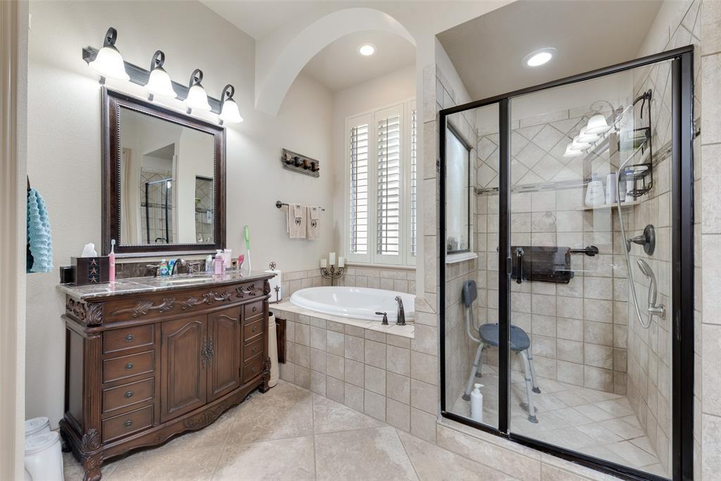 5056 Empire Way Property Photo 14