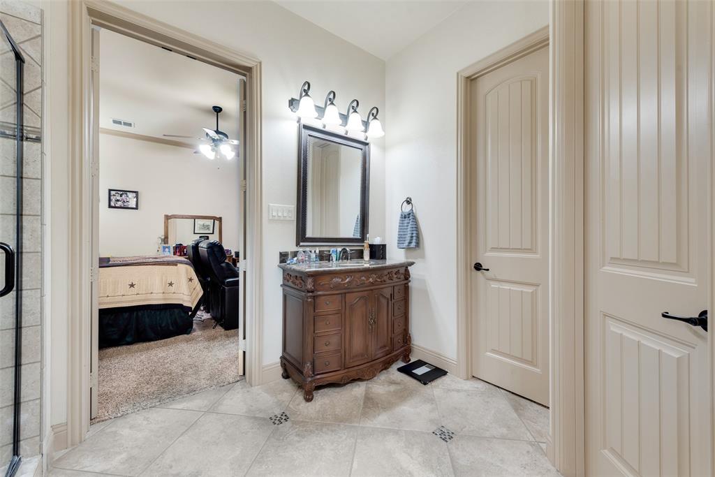 5056 Empire Way Property Photo 15