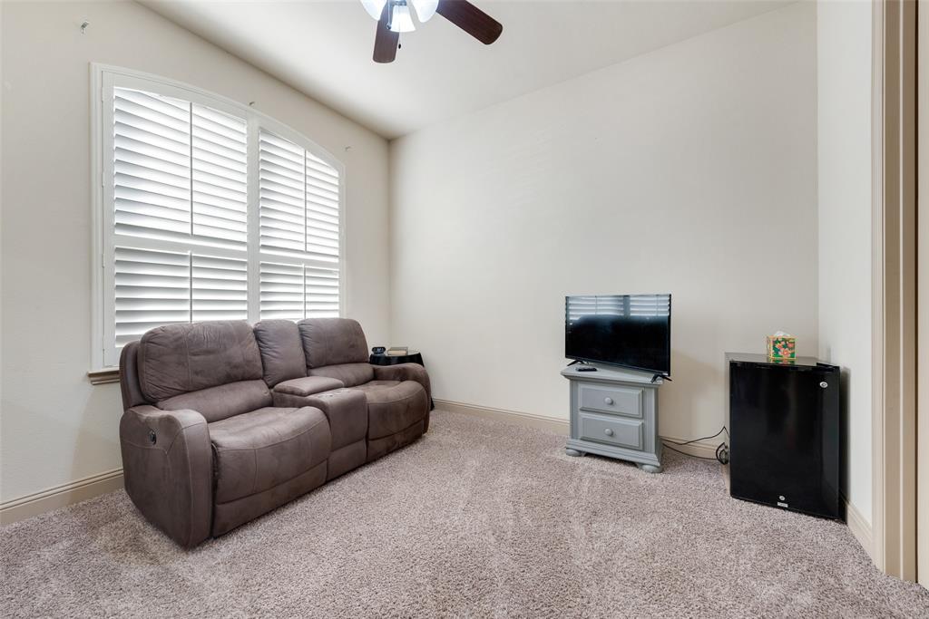 5056 Empire Way Property Photo 16