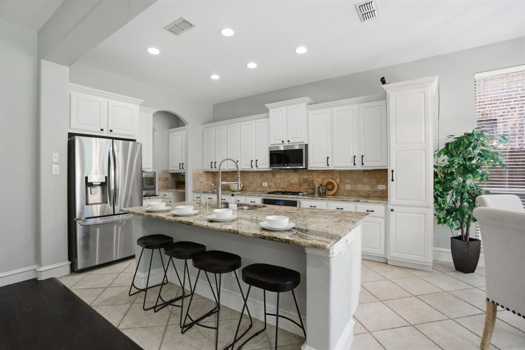 5116 Dunster Drive Property Photo 12