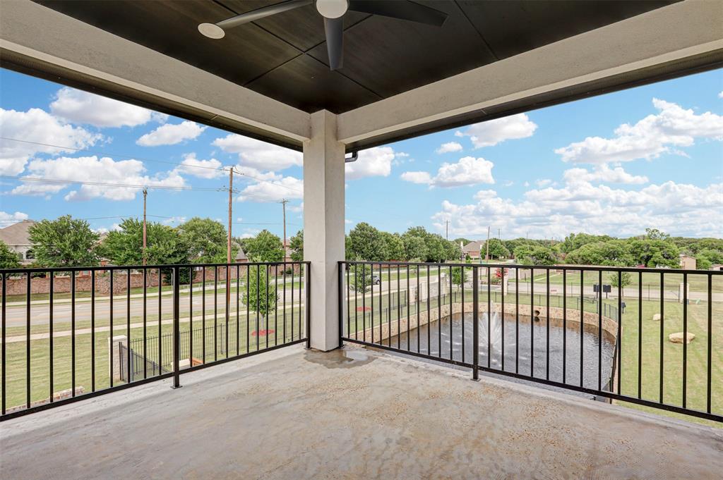 208 Utopia Court Property Photo 27
