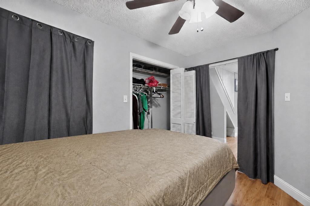 9811 Walnut Street 203 Property Photo 19