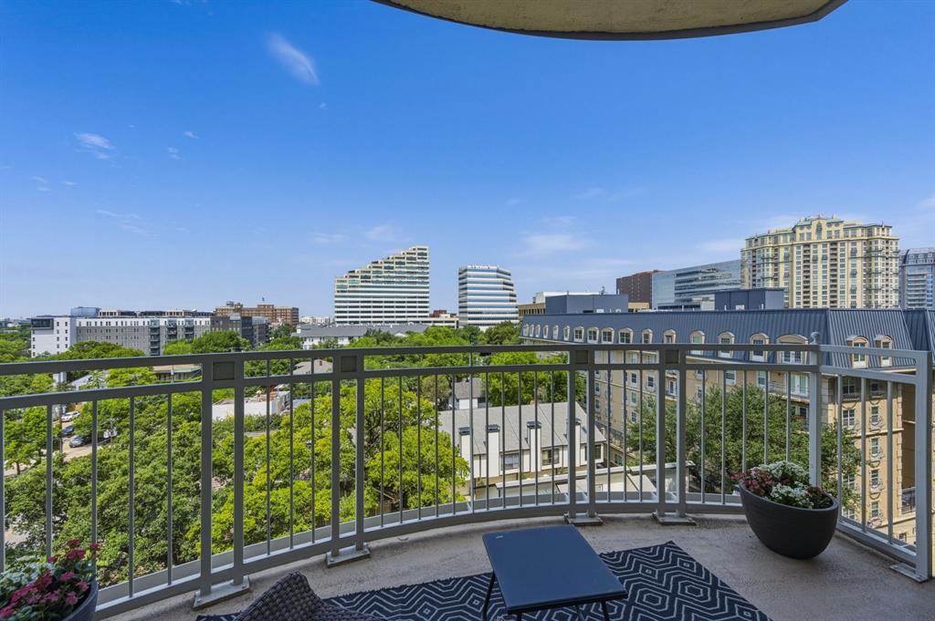 3225 Turtle Creek Boulevard 828 Property Photo 2