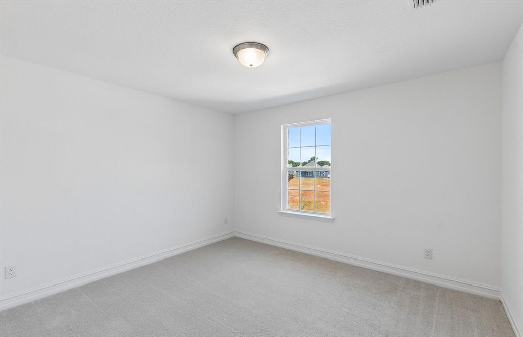 3308 Red Deer Road Property Photo 21
