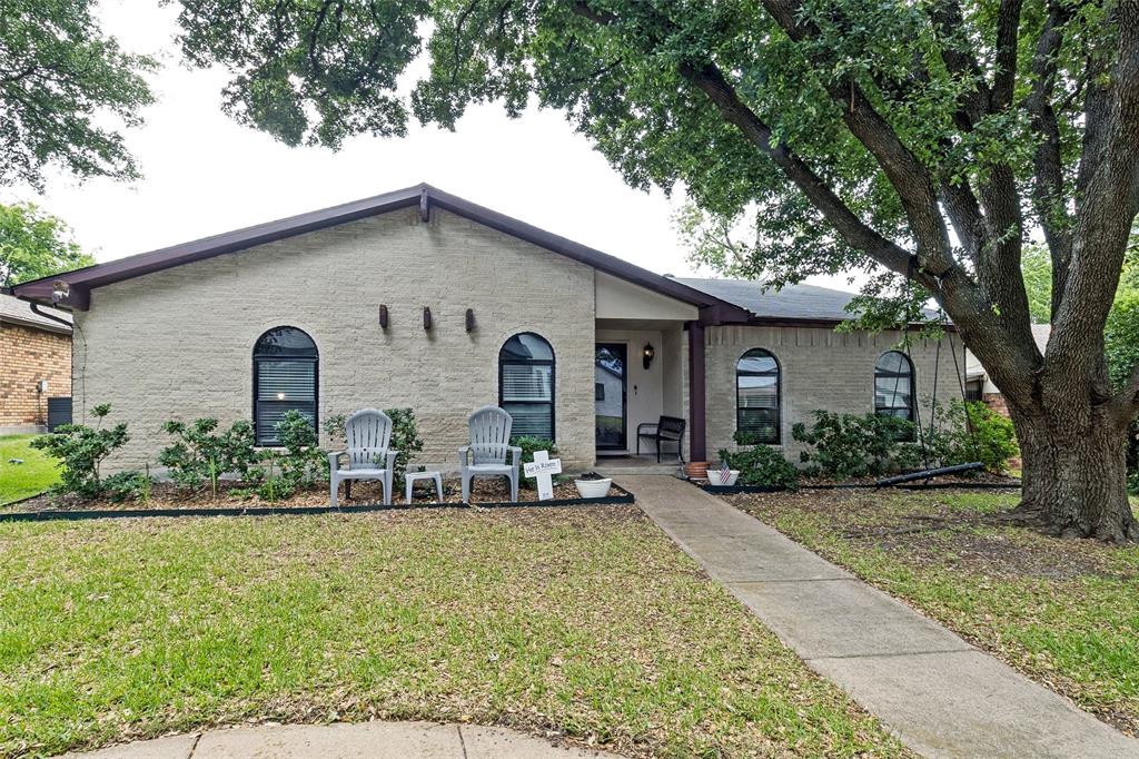 10826 Wallbrook Drive Property Photo 1