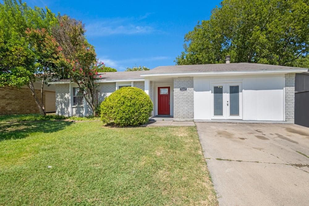 7217 Knight Drive Property Photo 1